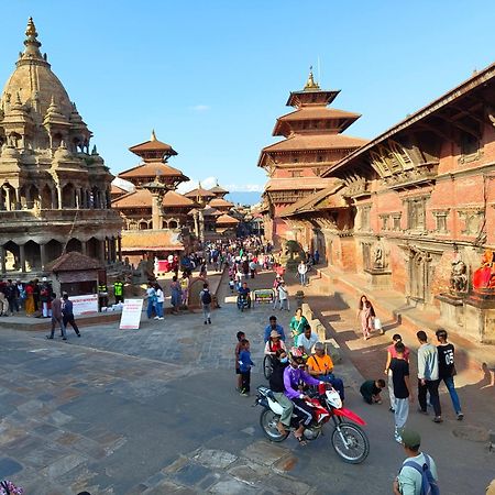 Готель Patan Square - 2 Km From Patan Durbar Square Екстер'єр фото
