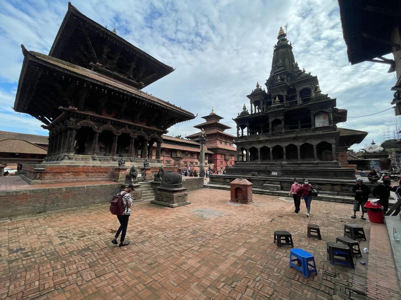 Готель Patan Square - 2 Km From Patan Durbar Square Екстер'єр фото